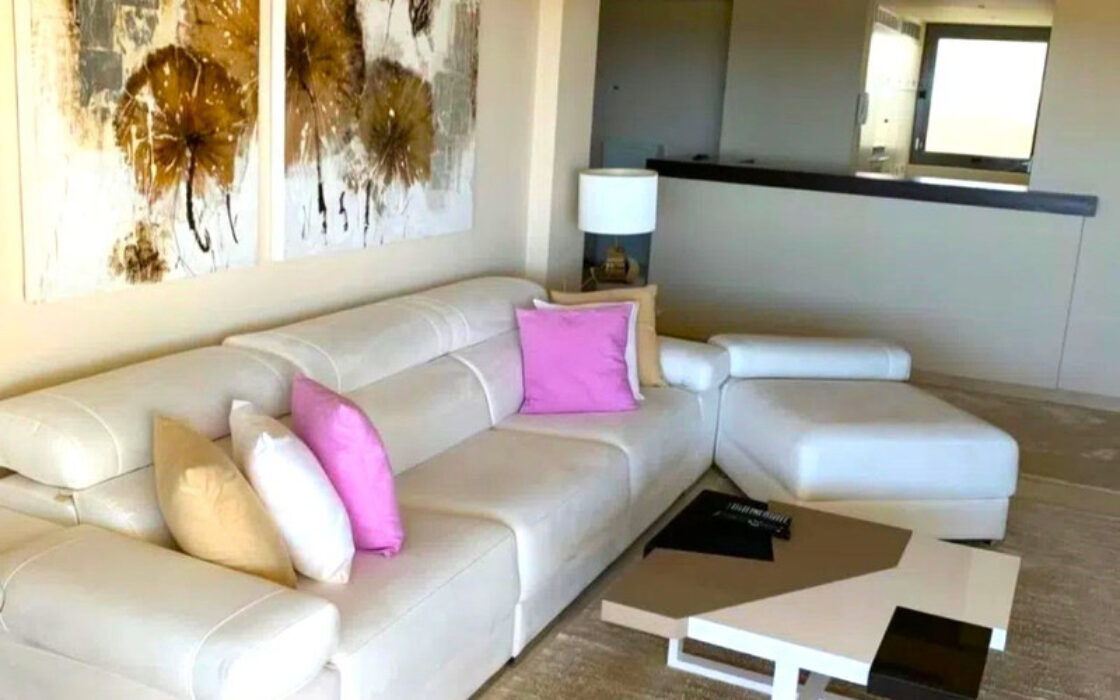 Розкішні апартаменти з терасою в Бенахавісі, 164 кв.м.