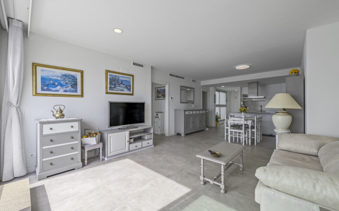 Квартира з терасою в Торрекебрада 107 кв.м на продаж