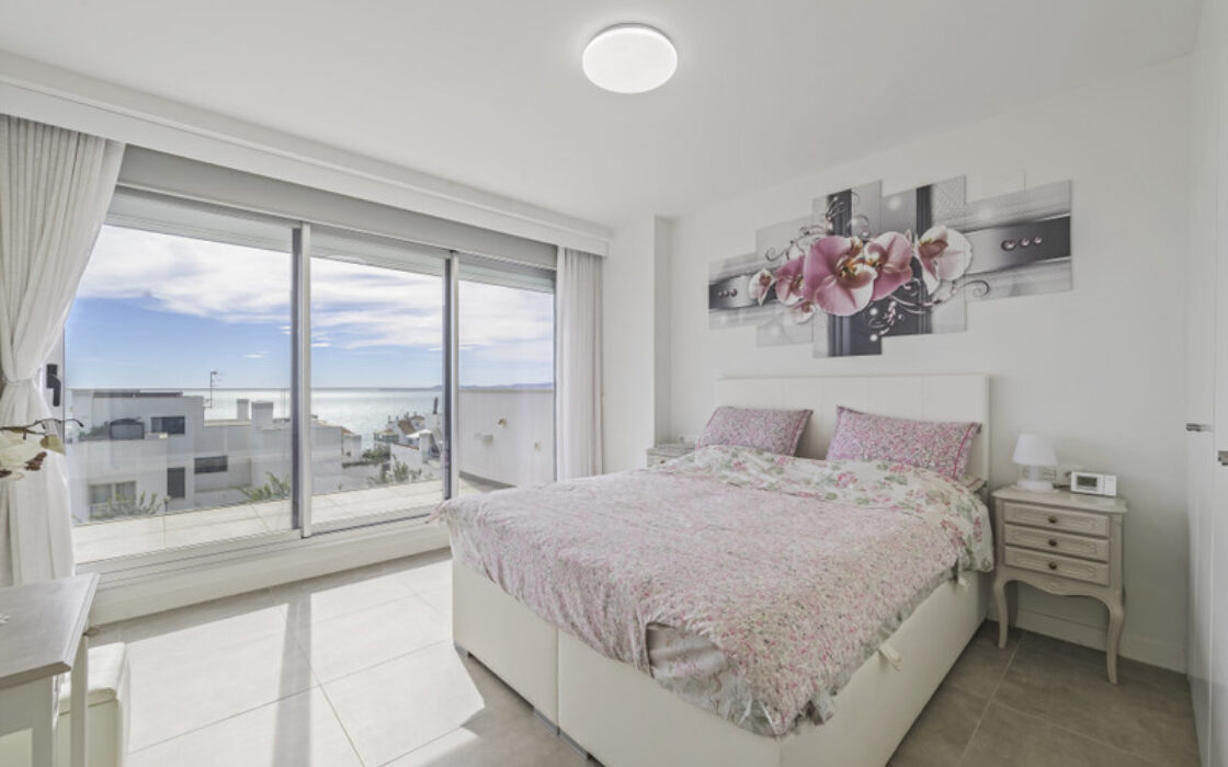 Квартира з терасою в Торрекебрада 107 кв.м на продаж