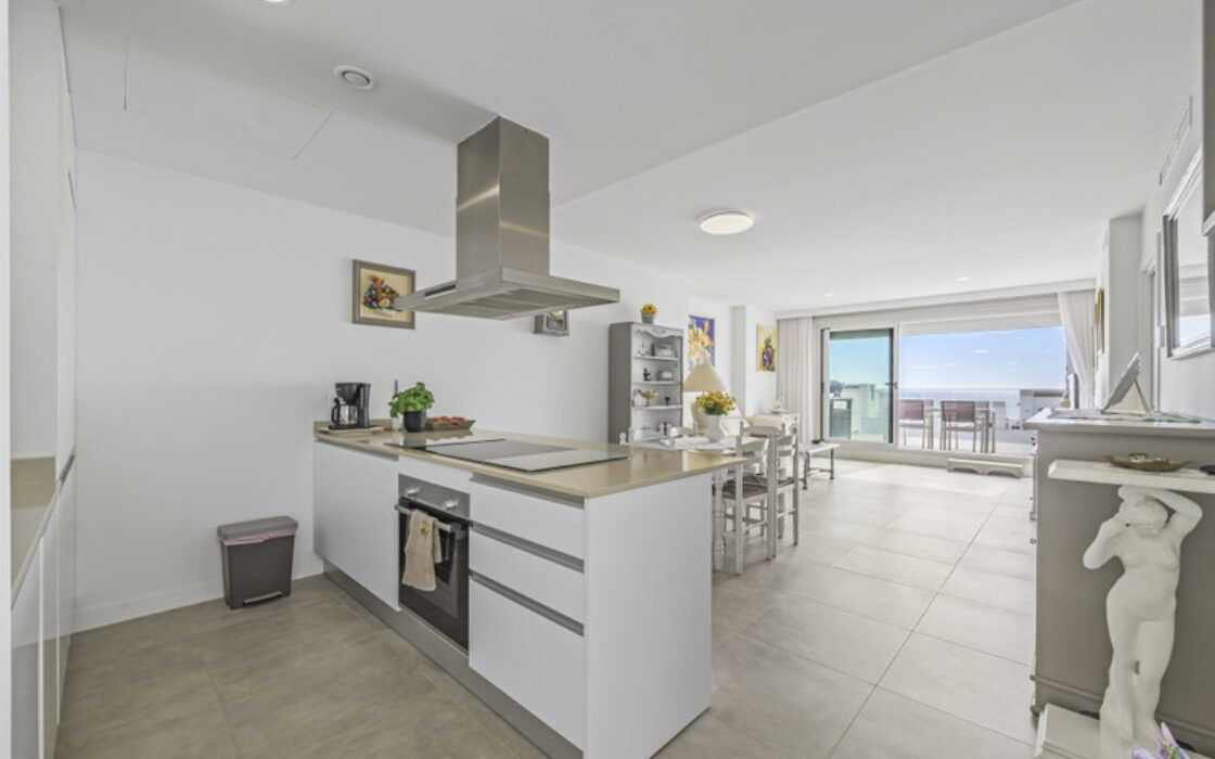 Квартира з терасою в Торрекебрада 107 кв.м на продаж