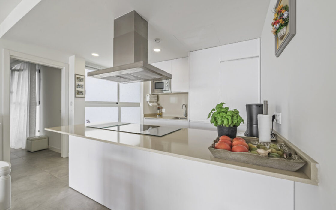 Квартира з терасою в Торрекебрада 107 кв.м на продаж