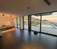 Вилла с террасой в Михасе, 254 кв.м, у моря