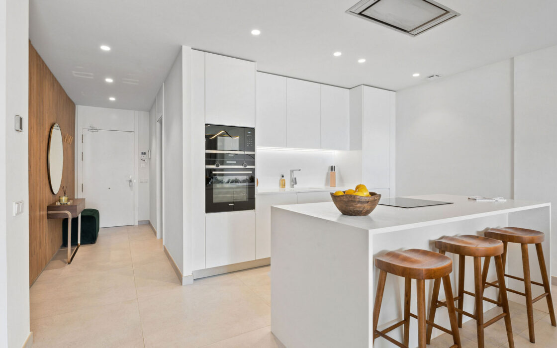 Квартира 3 комнаты в Восточной Марбелье с террасой 124 кв.м