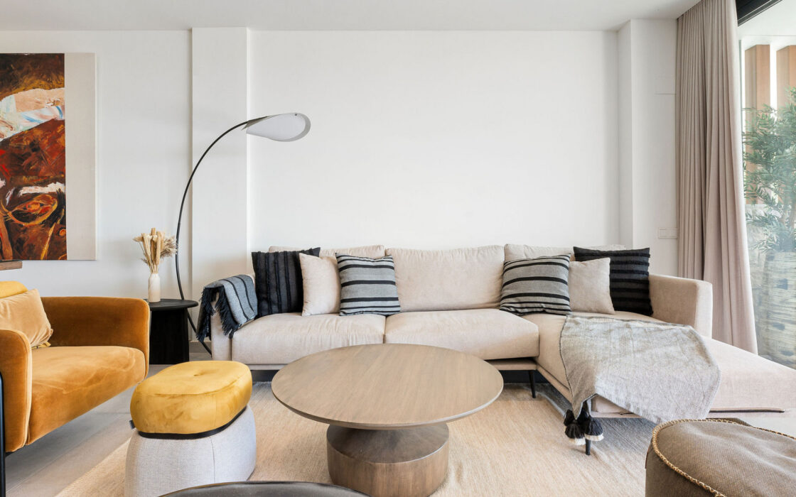 Квартира 3 комнаты в Восточной Марбелье с террасой 124 кв.м