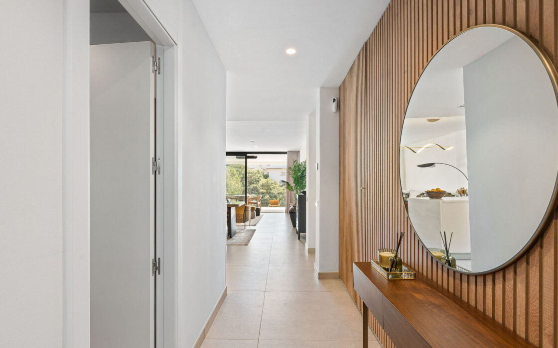 Квартира 3 комнаты в Восточной Марбелье с террасой 124 кв.м