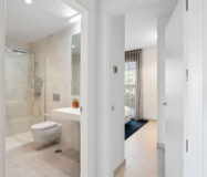 Квартира 3 комнаты в Восточной Марбелье с террасой 124 кв.м