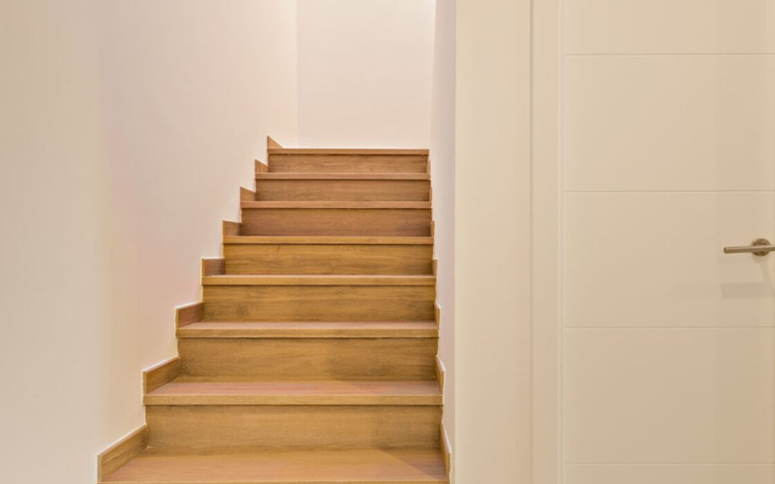 Двухквартирный дом в Марбелье с панорамным видом на море