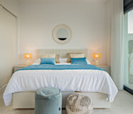 Двухквартирный дом в Марбелье с панорамным видом на море