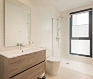 Двухквартирный дом в Марбелье с панорамным видом на море