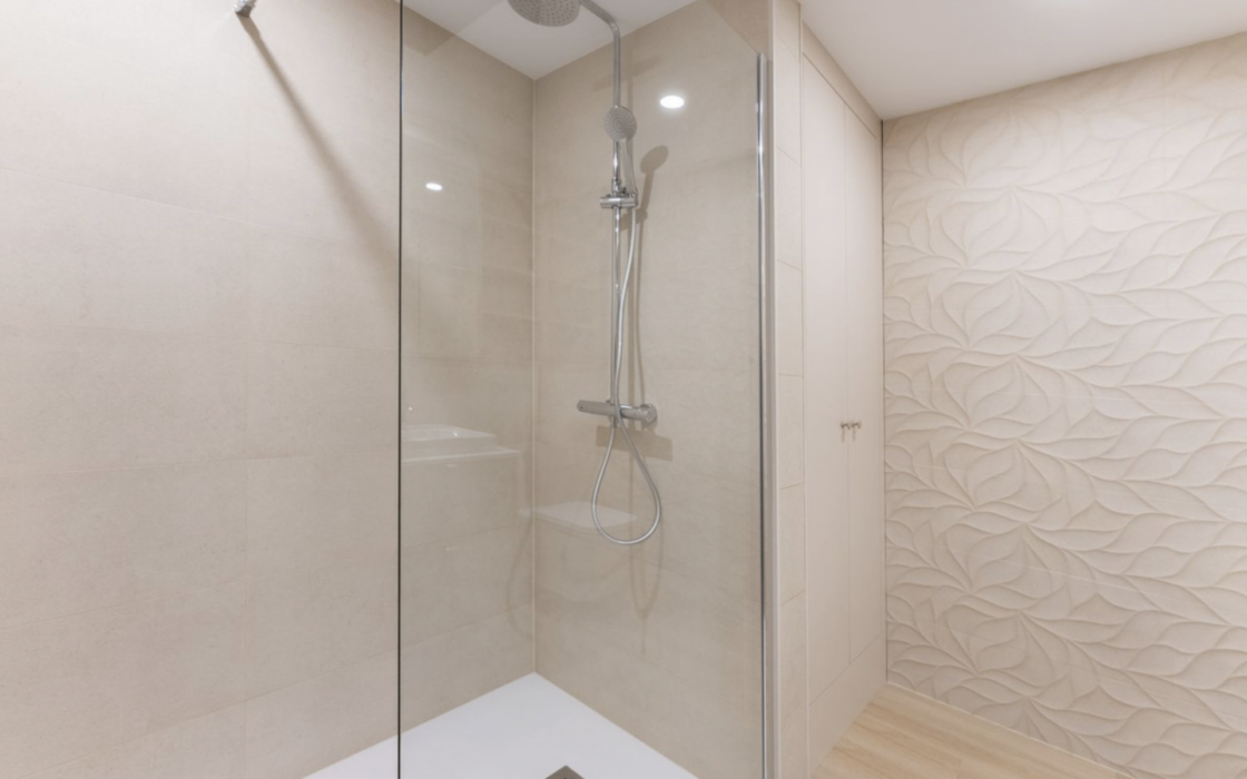 Трехкомнатный отель в Марбелье с террасой и видами