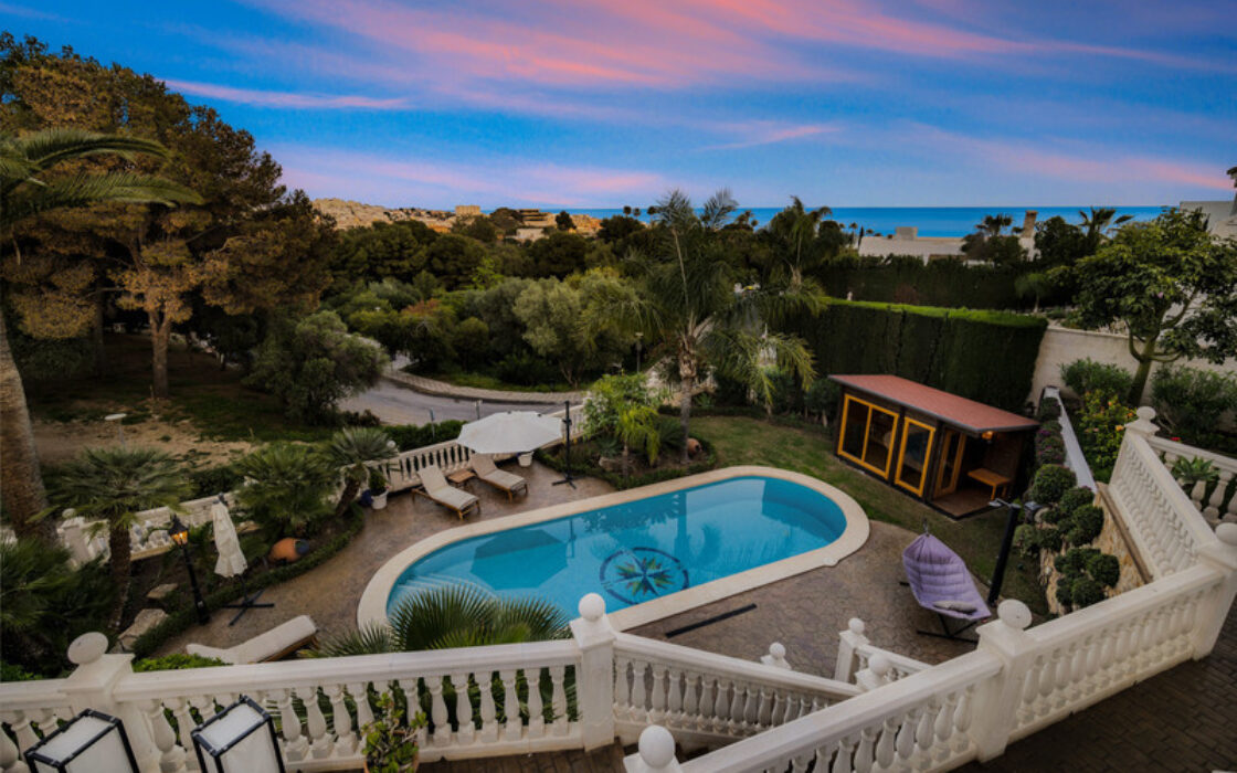 Вилла с 3 спальнями в Торремюэль, Бенальмадена, 315 кв.м