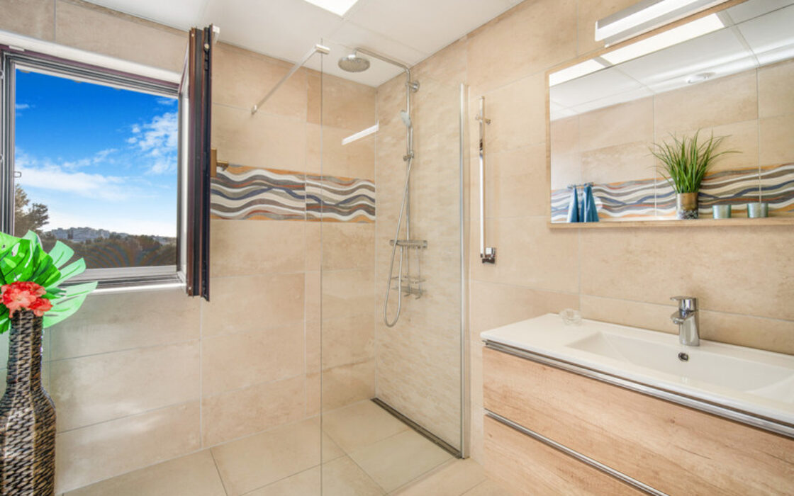 Вилла с 3 спальнями в Торремюэль, Бенальмадена, 315 кв.м