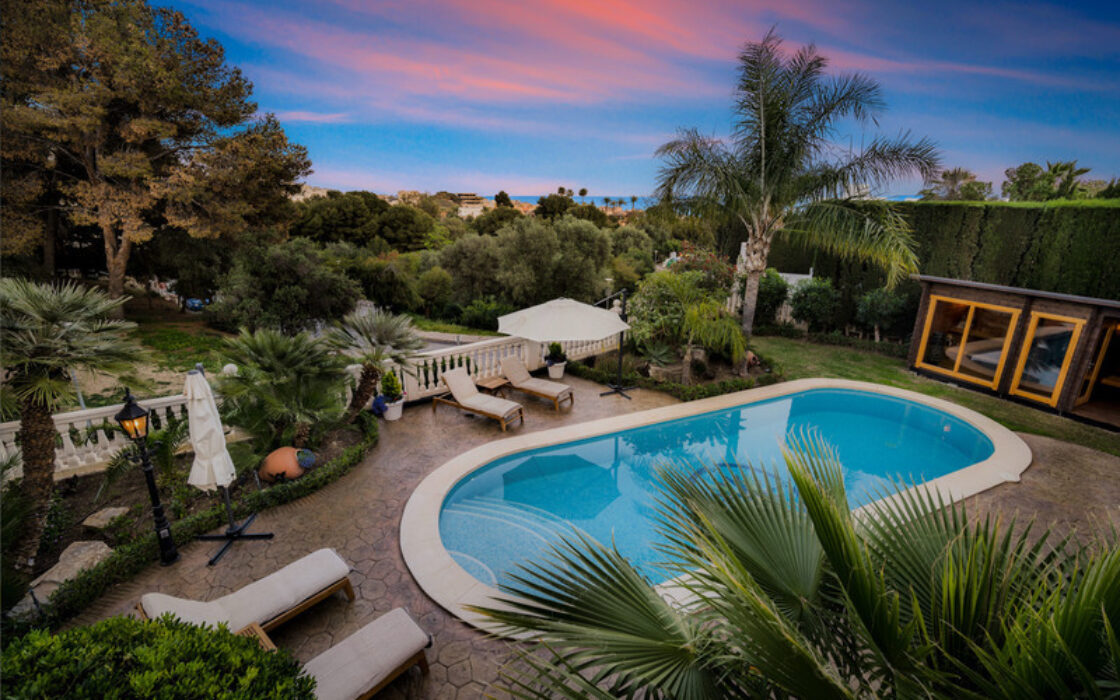 Вилла с 3 спальнями в Торремюэль, Бенальмадена, 315 кв.м