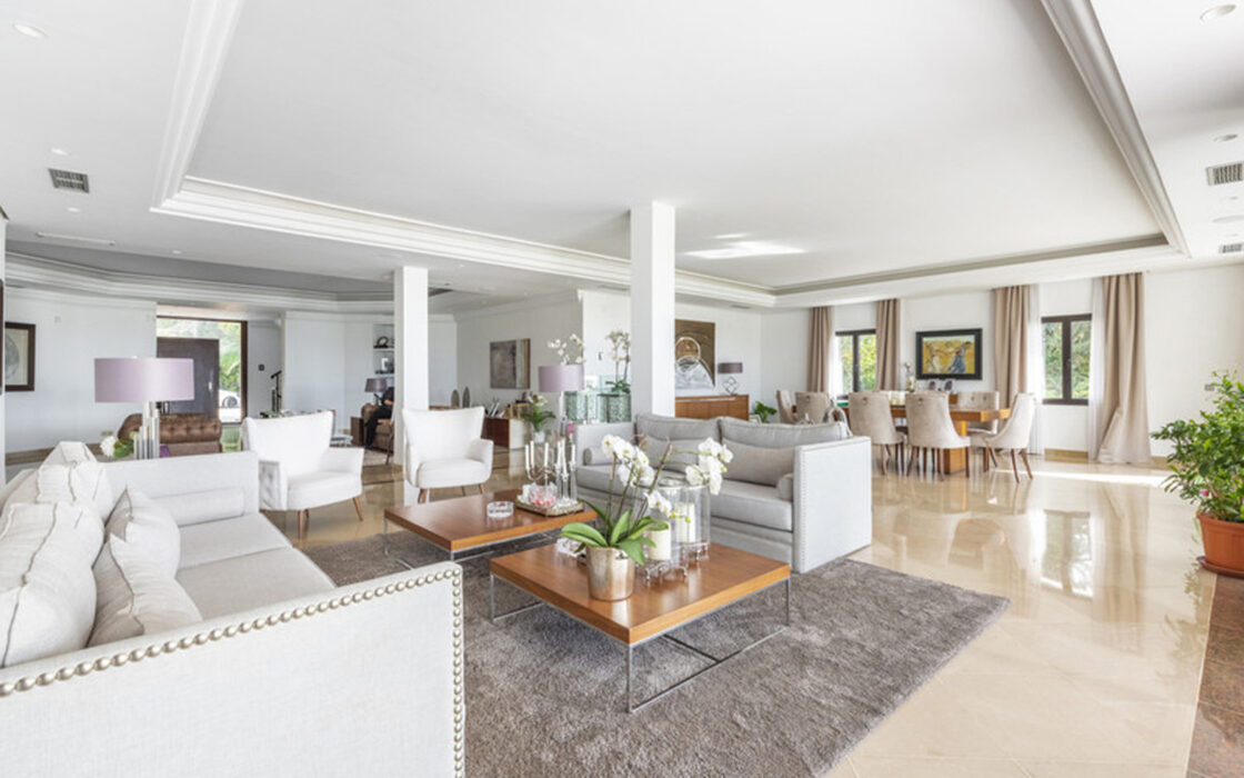 Елітна вілла в Cascada de Camoján, 1707 кв.м, тераса