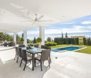 Елітна вілла в Cascada de Camoján, 1707 кв.м, тераса