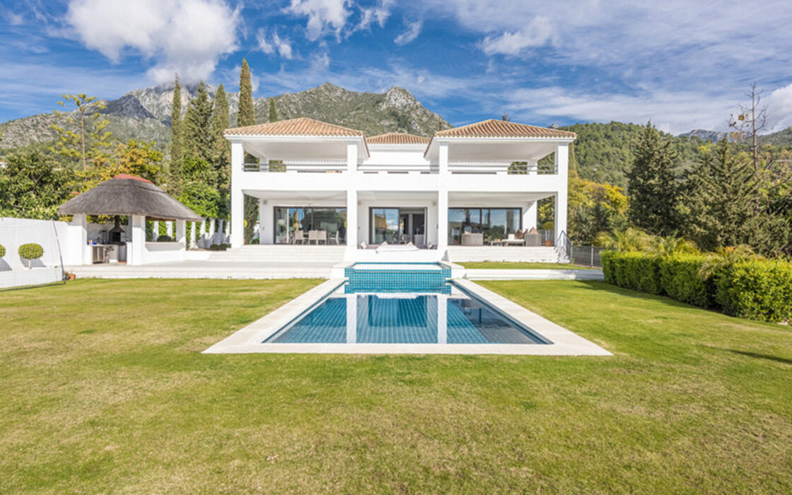 Елітна вілла в Cascada de Camoján, 1707 кв.м, тераса