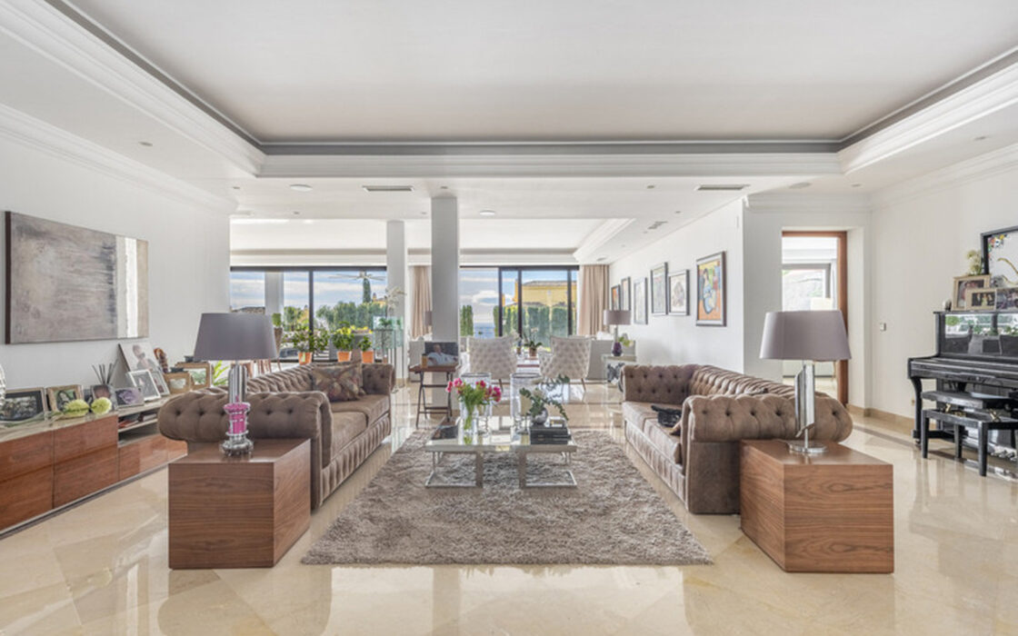 Елітна вілла в Cascada de Camoján, 1707 кв.м, тераса