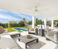 Елітна вілла в Cascada de Camoján, 1707 кв.м, тераса