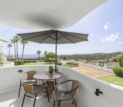 Простора квартира 129 кв.м з терасою в Калахонде