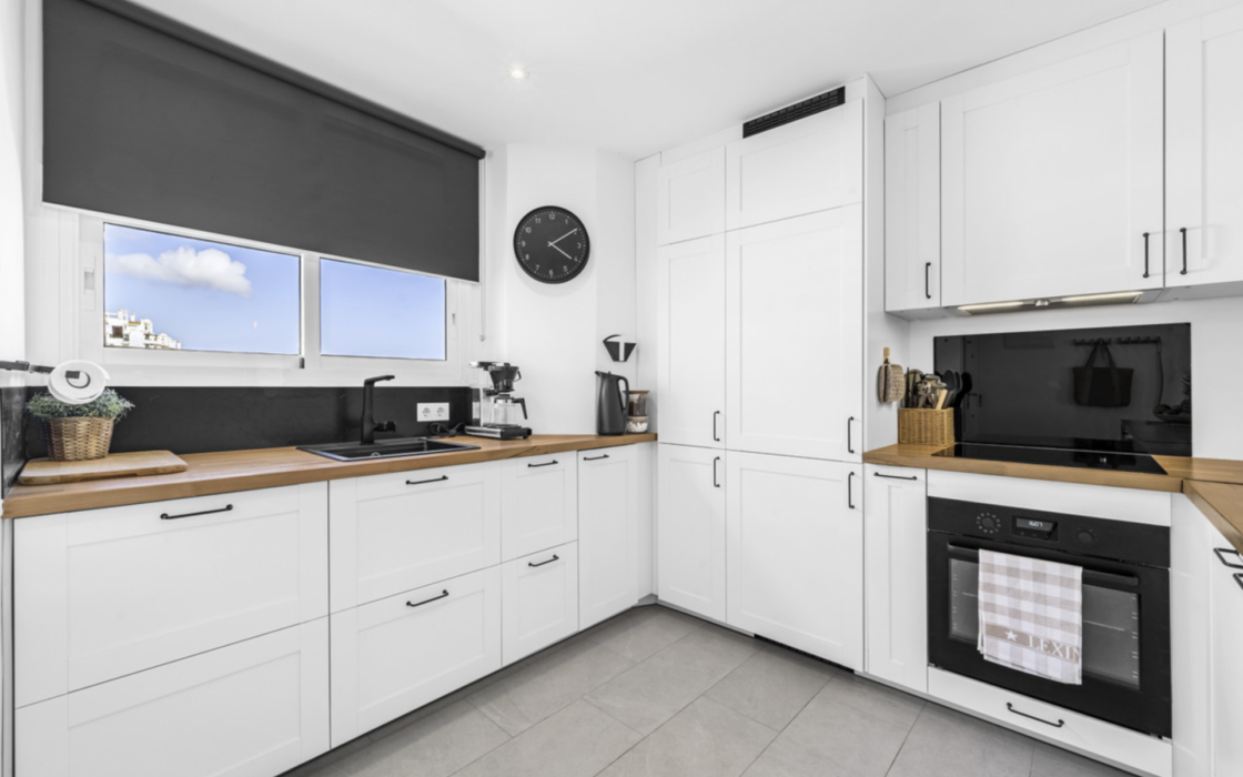 Просторная квартира 129 кв.м с террасой в Калахонде