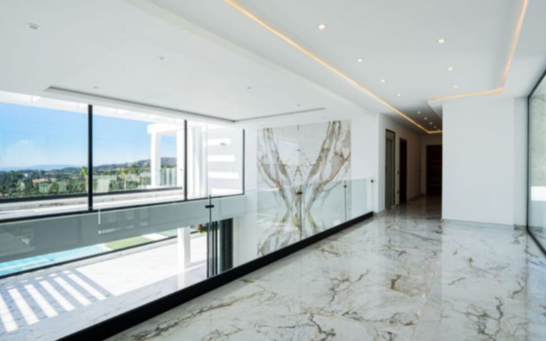 Вілла в Бенахавісі, 6 кімнат, тераса, 1174 кв.м