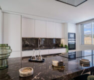 Вилла в Ла Конча, 448 кв.м, с террасой у моря