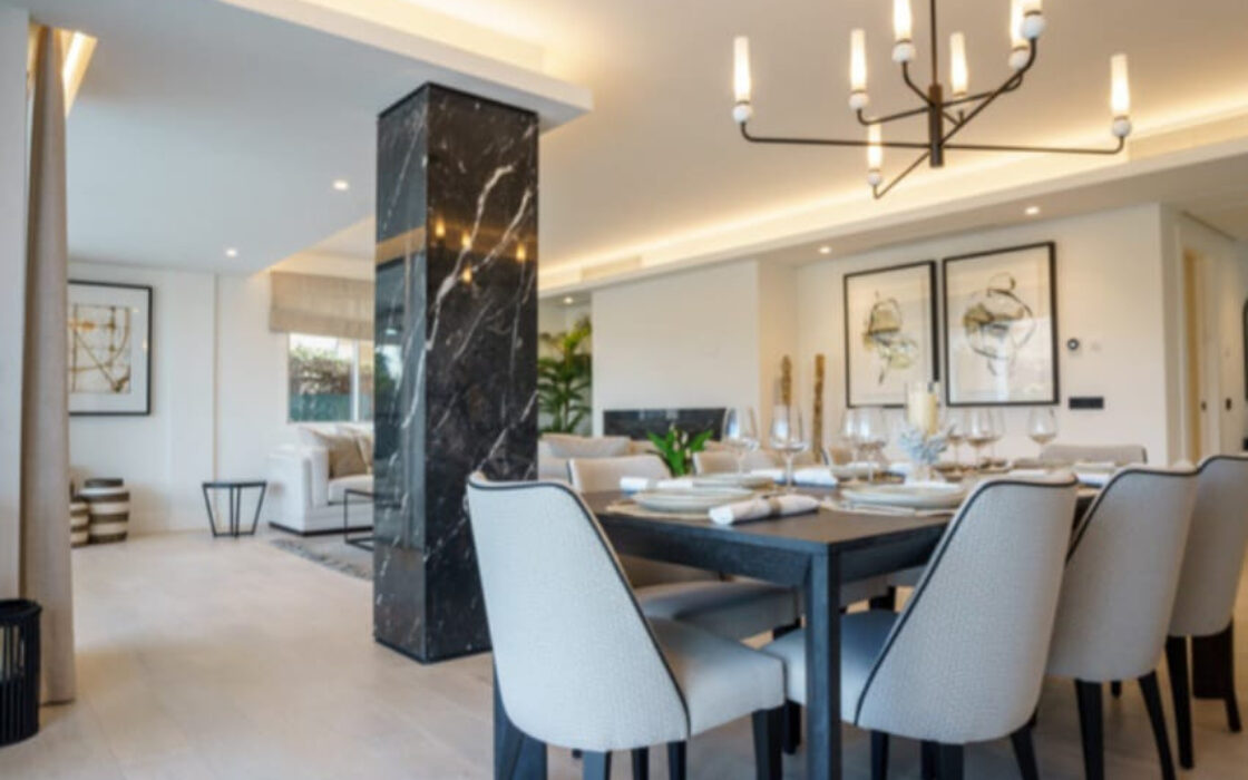 Вилла в Ла Конча, 448 кв.м, с террасой у моря