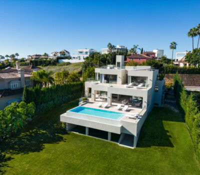 Вілла в Новій Андалусії з терасою, 621 кв.м.