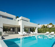 Вілла в Новій Андалусії з терасою, 621 кв.м.