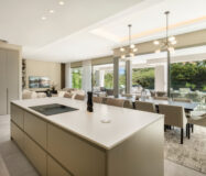 Вілла в Новій Андалусії з терасою, 621 кв.м.