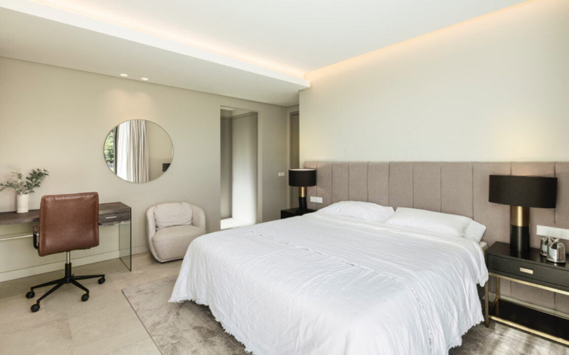 Вілла в Новій Андалусії з терасою, 621 кв.м.