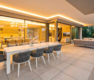 Вілла в Новій Андалусії з терасою, 621 кв.м.