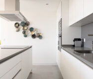 Трикімнатна Квартира з Видом на Море в Естепоні 124 кв.м