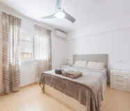 Трикімнатна Квартира з Видом на Море в Естепоні 124 кв.м