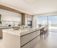 Вілла з терасою, 1200 кв.м, Малага, біля моря