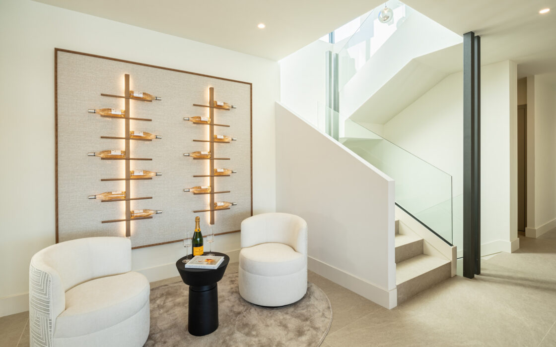 Вілла 496 кв.м з терасою в The Resina, Естепона