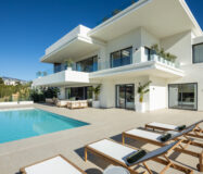 Вілла 496 кв.м з терасою в The Resina, Естепона