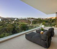 Вілла 496 кв.м з терасою в The Resina, Естепона