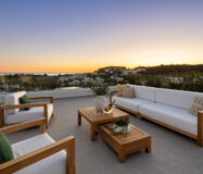 Вілла 496 кв.м з терасою в The Resina, Естепона