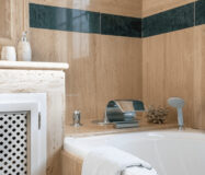 Вилла в Марбелье с террасой 300 кв.м за 1 825 000 €