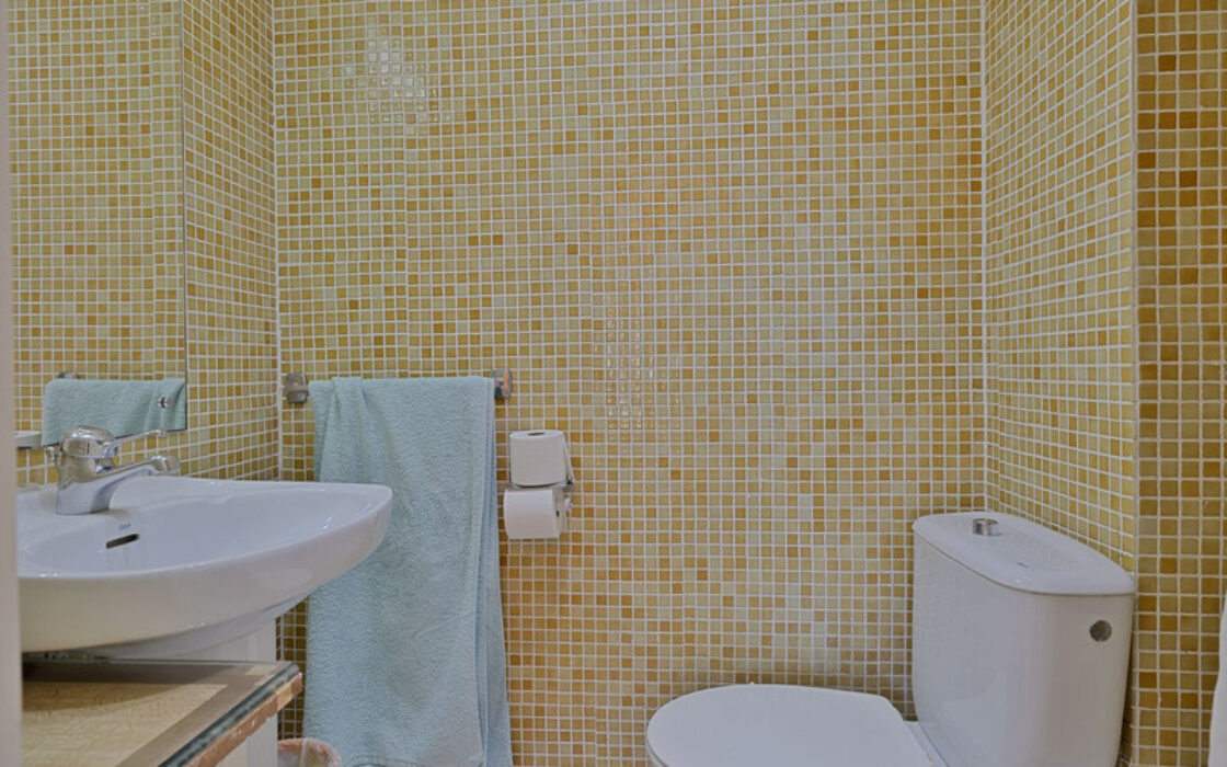 Апартаменты в Бенальмадене Коста с террасой 86 кв.м