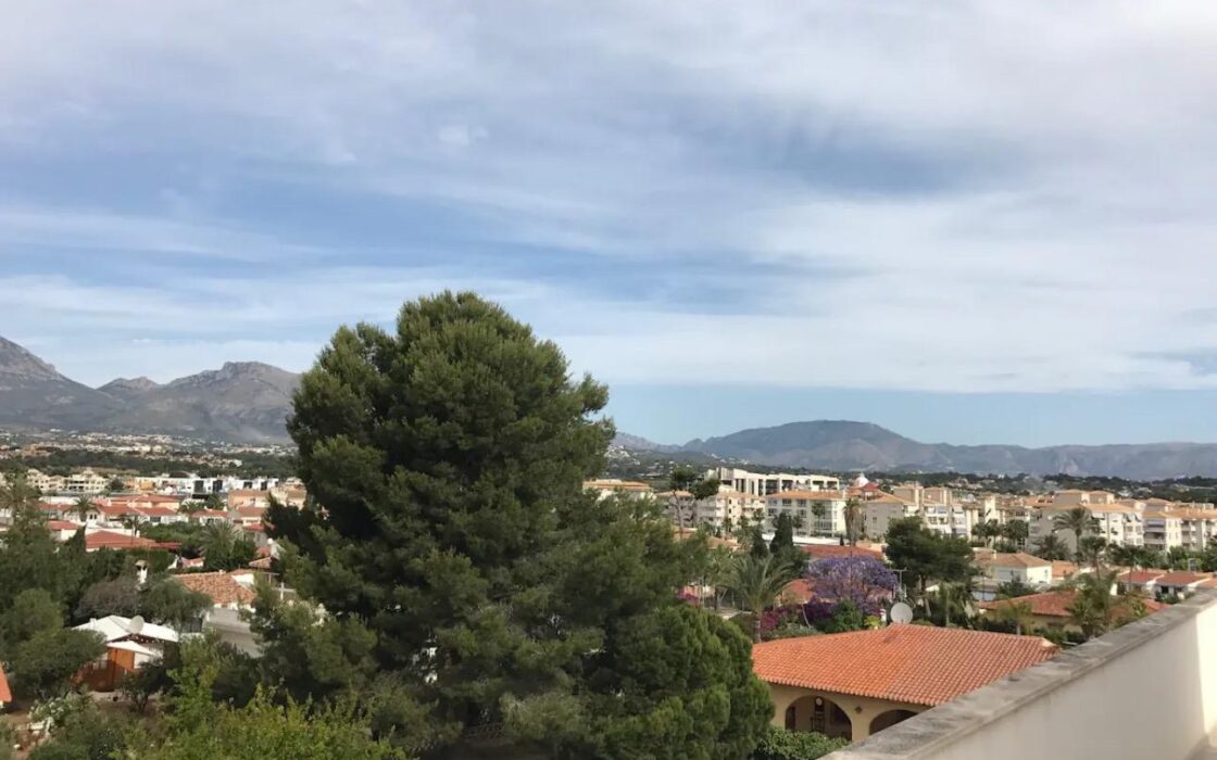 Розкішна вілла в Альбирі з терасою біля моря 548 кв.м