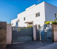 Розкішна вілла в Альбирі з терасою біля моря 548 кв.м