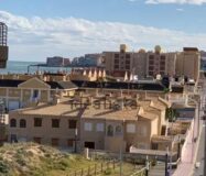 Апартаменты с террасой в Торревьехе 90 кв.м у моря