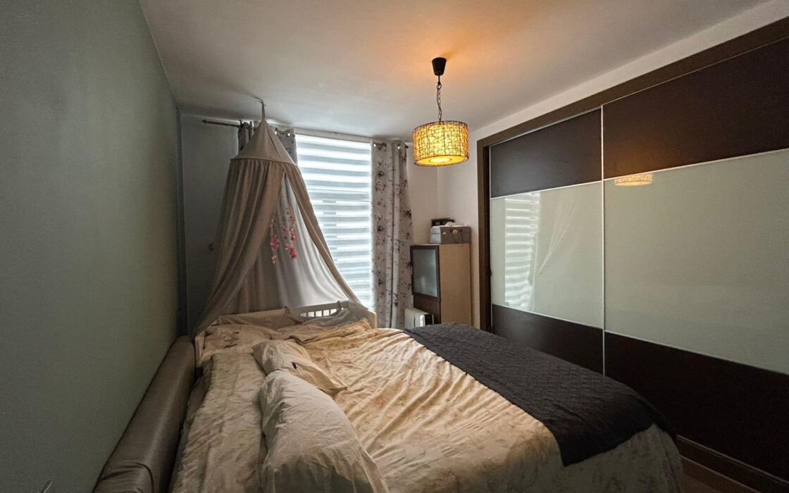 Квартира 76 кв.м з 2 спальнями в центрі Ла Нусії з терасою