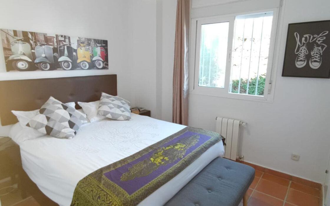 Вилла в Сотогранде 525 кв.м с террасой у моря