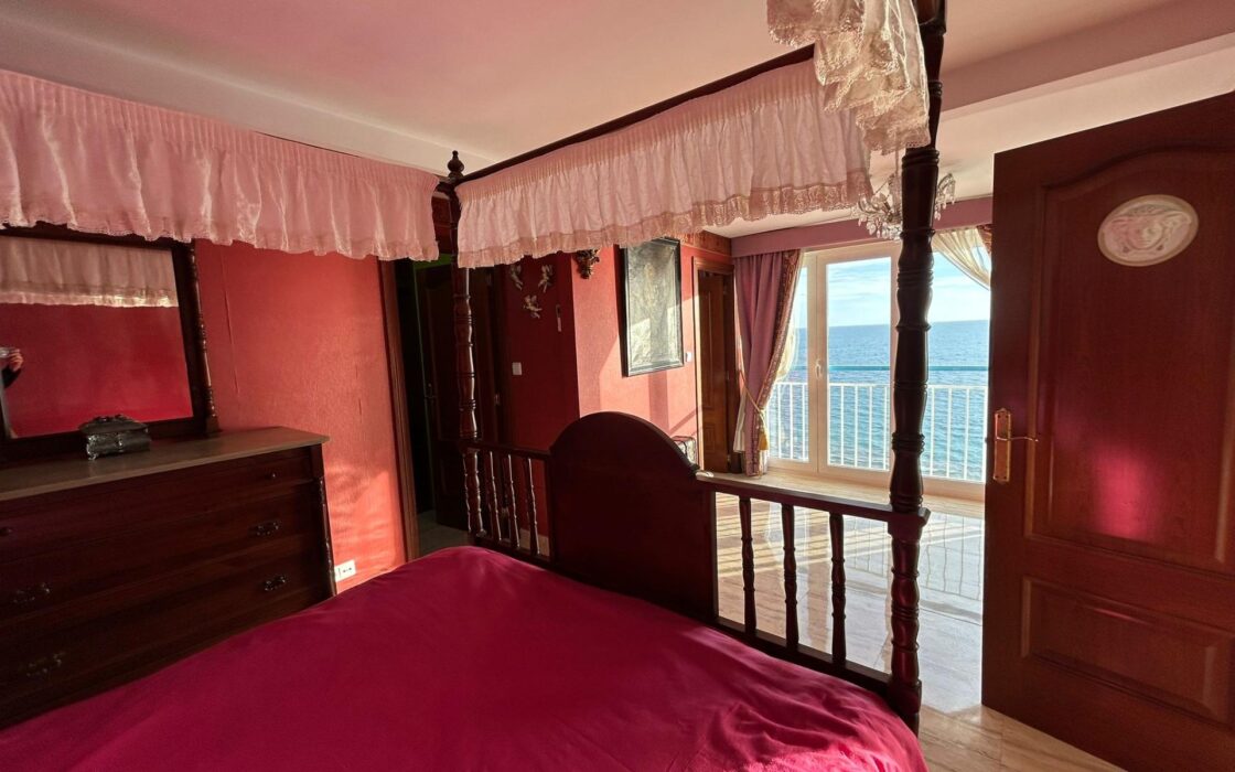 Квартира у пляжа Леванте, Бенидорм, 140 кв.м, панорама моря