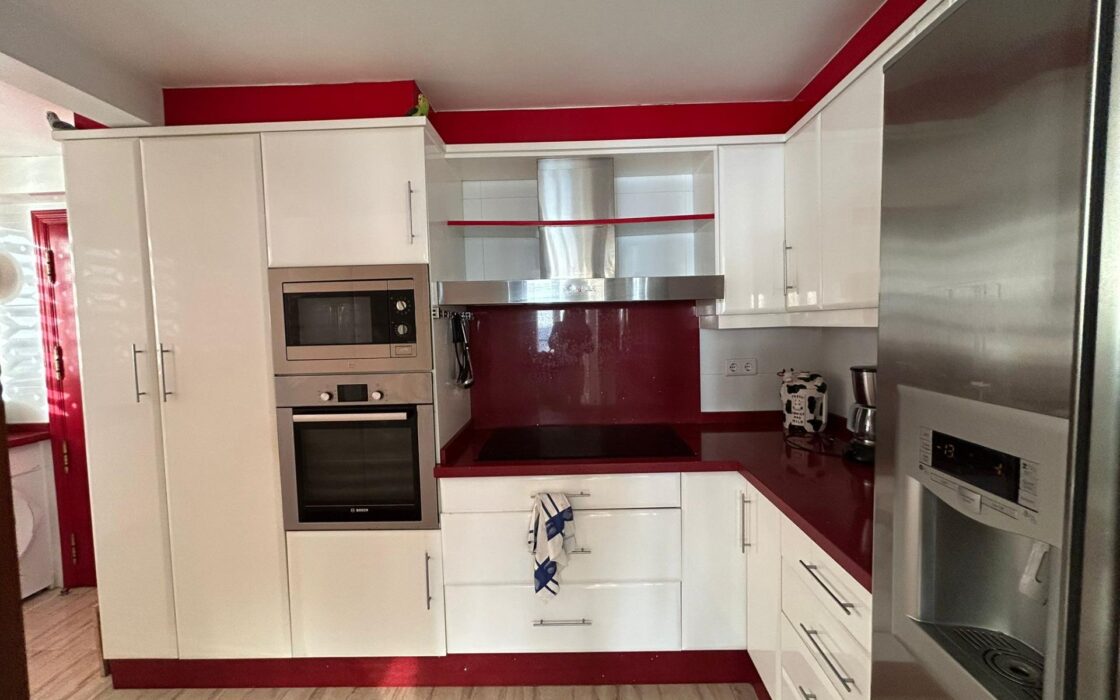 Квартира у пляжа Леванте, Бенидорм, 140 кв.м, панорама моря