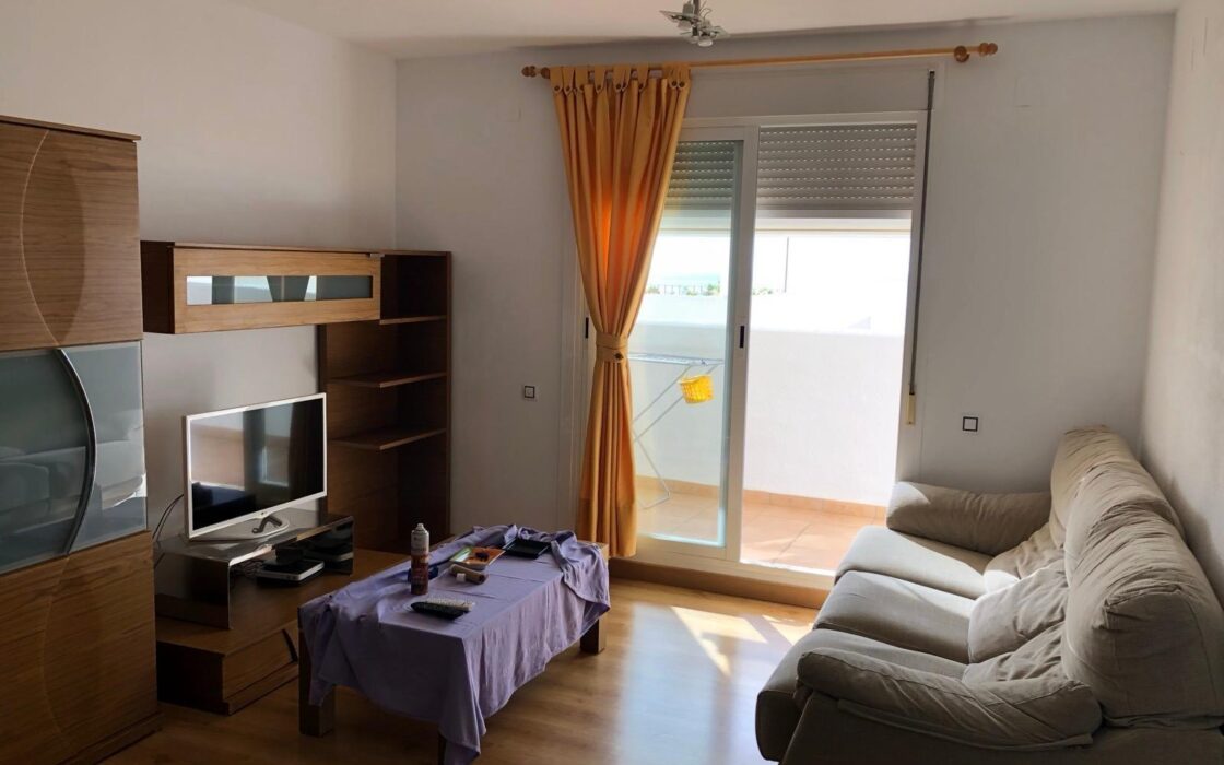 Апартаменты 93 кв.м с террасой в Бенидорме у моря