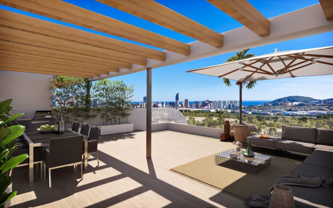 Апартаменти 80 кв.м в Финестрате з терасою біля моря